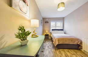 Modern Luxury Living in Waterford City Center